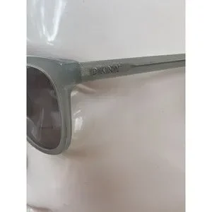 Dkny | Accessories | Dkny Donna Karran Dk52s 04 Sunglasses  display picture 3